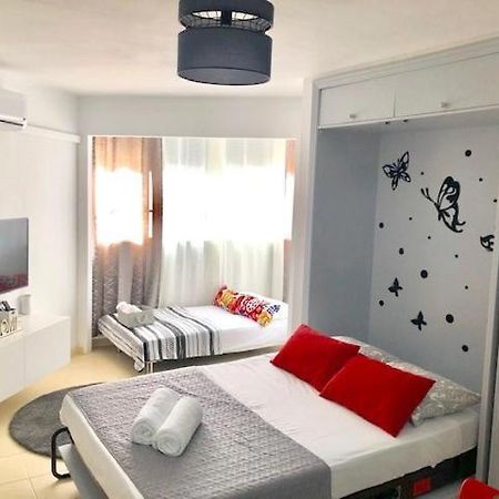 Studio In The Center Of Torremolinos Apartment ภายนอก รูปภาพ