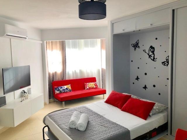 Studio In The Center Of Torremolinos Apartment ภายนอก รูปภาพ