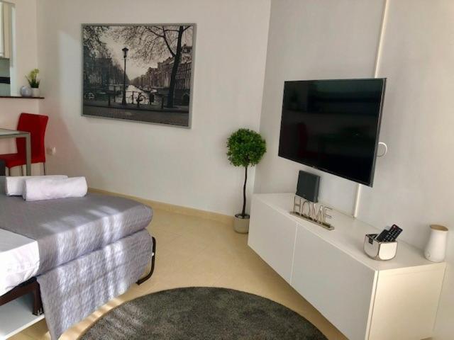 Studio In The Center Of Torremolinos Apartment ภายนอก รูปภาพ